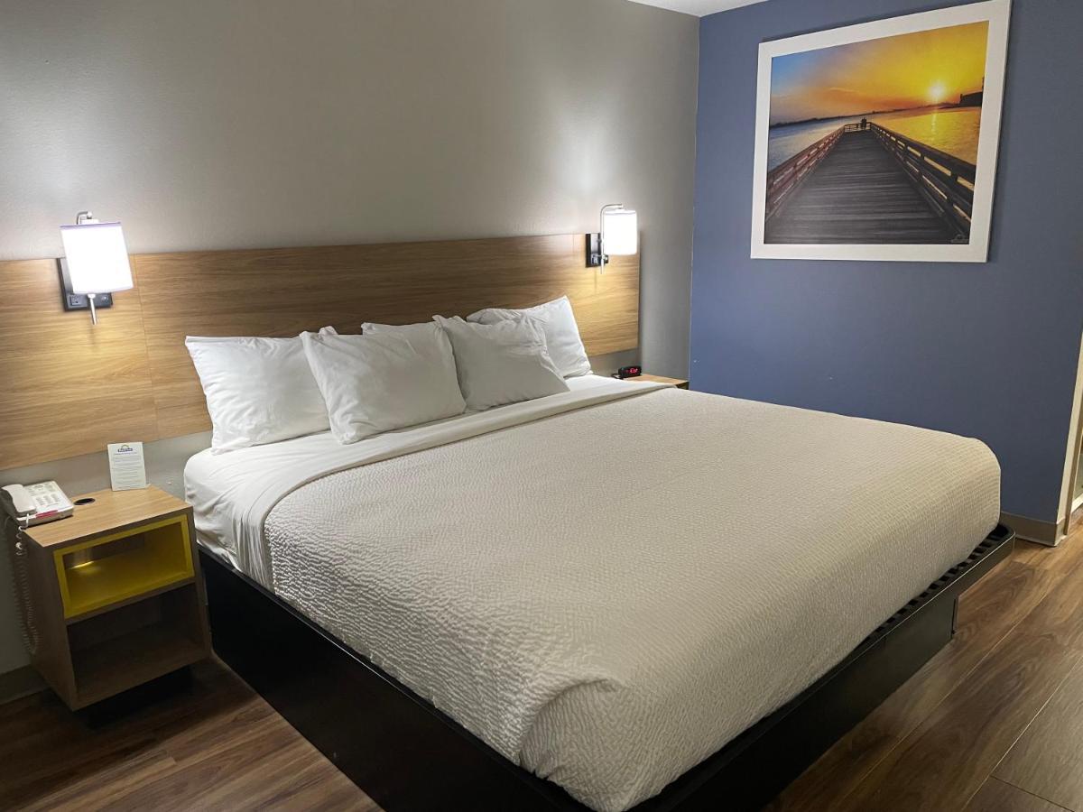 Days Inn By Wyndham Portland/Corpus Christi Екстериор снимка