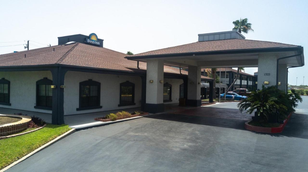 Days Inn By Wyndham Portland/Corpus Christi Екстериор снимка