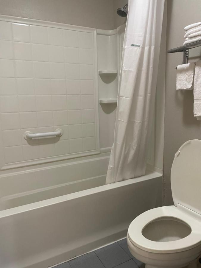 Days Inn By Wyndham Portland/Corpus Christi Екстериор снимка